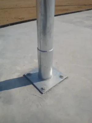 Canasta De Baloncesto Escolar Fija Al Pavimento Con Anclaje desmontable. Sportacro